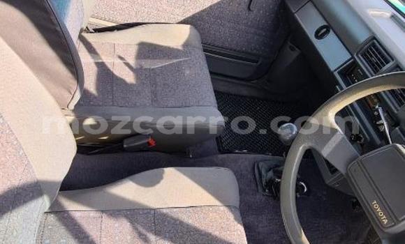 Buy Used Toyota Hilux Blue Car in Beira in Sofala Buy Used Toyota Hilux Blue Car in Beira in Sofala