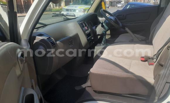 Comprar Usado Hyundai H1 Branco Carro em Beira em Sofala Comprar Usado Hyundai H1 Branco Carro em Beira em Sofala