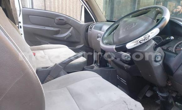 Buy Used Hyundai H1 White Car in Beira in Sofala Buy Used Hyundai H1 White Car in Beira in Sofala