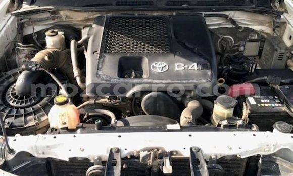 Tenga Tsaru Toyota Hilux Chena Mota in Maputo in Maputo Tenga Tsaru Toyota Hilux Chena Mota in Maputo in Maputo