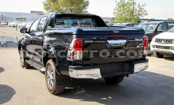 Nunua Imported Toyota Hilux Nyeusi Gari ndani ya Import - Dubai nchini Cabo Delgado Nunua Imported Toyota Hilux Nyeusi Gari ndani ya Import - Dubai nchini Cabo Delgado
