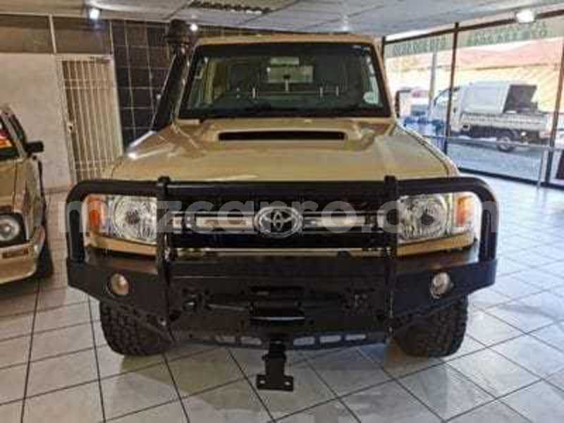 Big with watermark toyota land cruiser nampula mocambique 10944