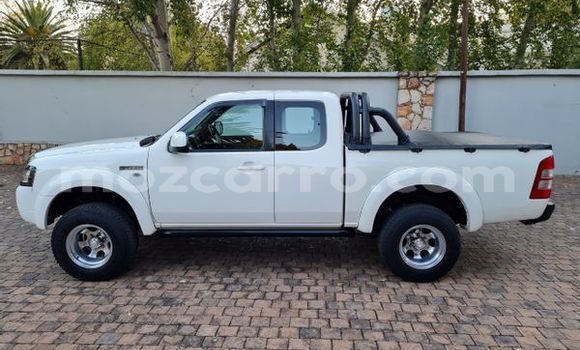 Nunua Ilio tumika Ford Ranger Nyeupe Gari ndani ya Maputo nchini Maputo Nunua Ilio tumika Ford Ranger Nyeupe Gari ndani ya Maputo nchini Maputo