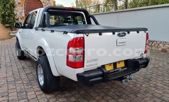 Nunua Ilio tumika Ford Ranger Nyeupe Gari ndani ya Maputo nchini Maputo Nunua Ilio tumika Ford Ranger Nyeupe Gari ndani ya Maputo nchini Maputo