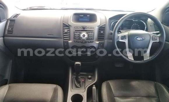 Nunua Ilio tumika Ford Ranger Nyeupe Gari ndani ya Mabalane nchini Gaza Nunua Ilio tumika Ford Ranger Nyeupe Gari ndani ya Mabalane nchini Gaza