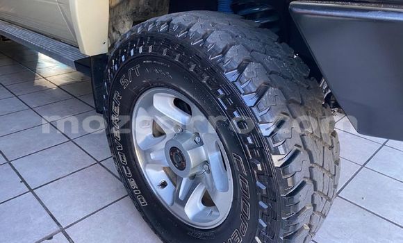 Buy Used Toyota Land Cruiser Beige Car in Maputo in Maputo Buy Used Toyota Land Cruiser Beige Car in Maputo in Maputo