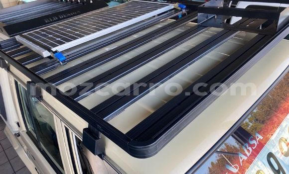 Buy Used Toyota Land Cruiser Beige Car in Maputo in Maputo Buy Used Toyota Land Cruiser Beige Car in Maputo in Maputo