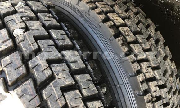 Comprar Usado Nissan UD Branco Caminhão em Maputo em Maputo Comprar Usado Nissan UD Branco Caminhão em Maputo em Maputo