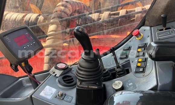 Buy Used DAF CF Red Truck in Maputo in Maputo Buy Used DAF CF Red Truck in Maputo in Maputo