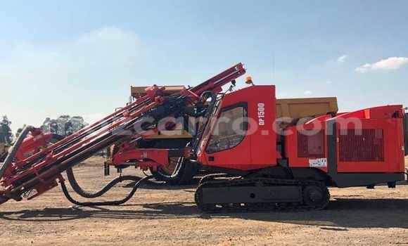 Buy Used DAF CF Red Truck in Maputo in Maputo Buy Used DAF CF Red Truck in Maputo in Maputo