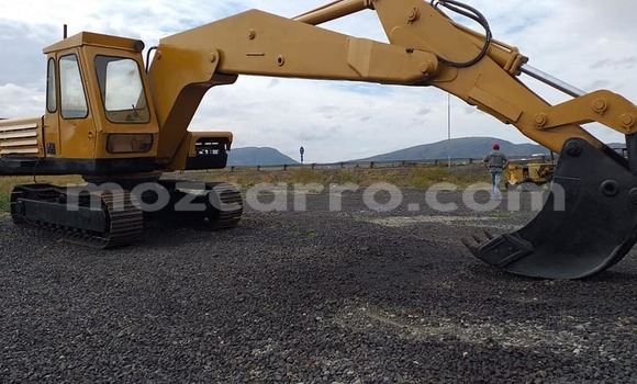 Nunua Ilio tumika Komatsu D31S Nyingine Lori ndani ya Mocambique nchini Nampula Nunua Ilio tumika Komatsu D31S Nyingine Lori ndani ya Mocambique nchini Nampula
