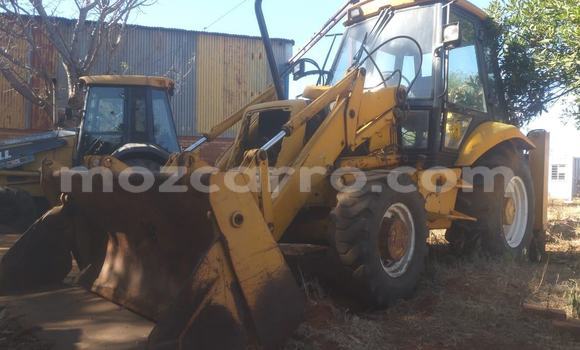 Tenga Tsaru Isuzu FTR 850 Zvimwe Rori in Mocambique in Nampula Tenga Tsaru Isuzu FTR 850 Zvimwe Rori in Mocambique in Nampula