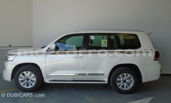 Nunua Imported Toyota Land Cruiser Nyingine Gari ndani ya Import - Dubai nchini Cabo Delgado Nunua Imported Toyota Land Cruiser Nyingine Gari ndani ya Import - Dubai nchini Cabo Delgado