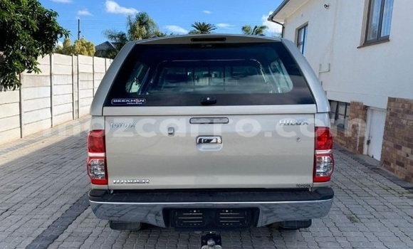 Buy Used Toyota Hilux Brown Car in Maputo in Maputo Buy Used Toyota Hilux Brown Car in Maputo in Maputo