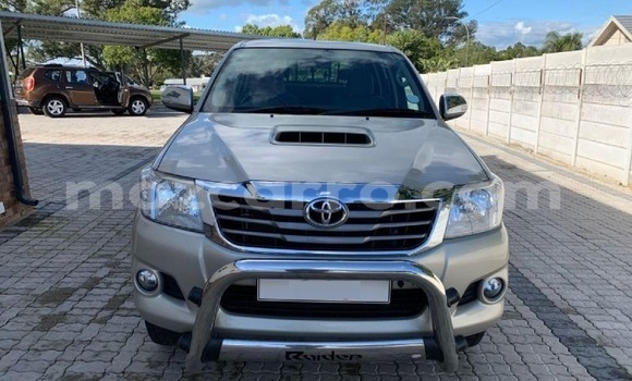 Buy Used Toyota Hilux Brown Car in Maputo in Maputo Buy Used Toyota Hilux Brown Car in Maputo in Maputo