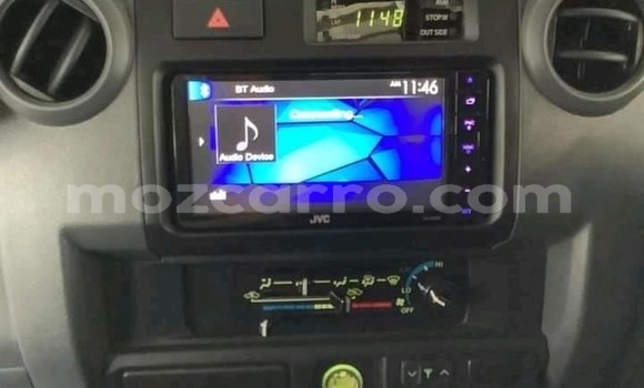 Comprar Usado Toyota Land Cruiser Branco Carro em Maputo em Maputo Comprar Usado Toyota Land Cruiser Branco Carro em Maputo em Maputo