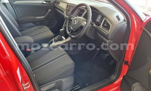 Comprar Usado Volkswagen T-Roc Vermelho Carro em Maputo em Maputo Comprar Usado Volkswagen T-Roc Vermelho Carro em Maputo em Maputo