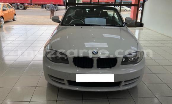 Comprar Usado BMW 1-Series Branco Carro em Maputo em Maputo Comprar Usado BMW 1-Series Branco Carro em Maputo em Maputo