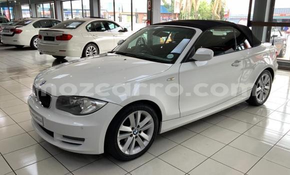 Comprar Usado BMW 1-Series Branco Carro em Maputo em Maputo Comprar Usado BMW 1-Series Branco Carro em Maputo em Maputo