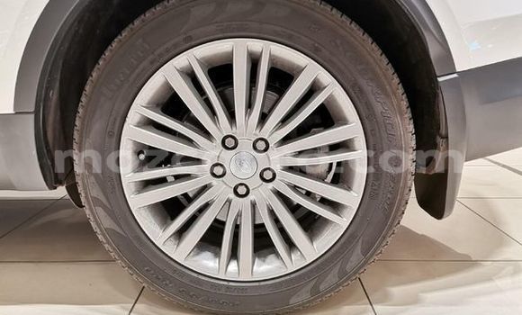 Tenga Tsaru Land Rover Discovery Chena Mota in Maputo in Maputo Tenga Tsaru Land Rover Discovery Chena Mota in Maputo in Maputo