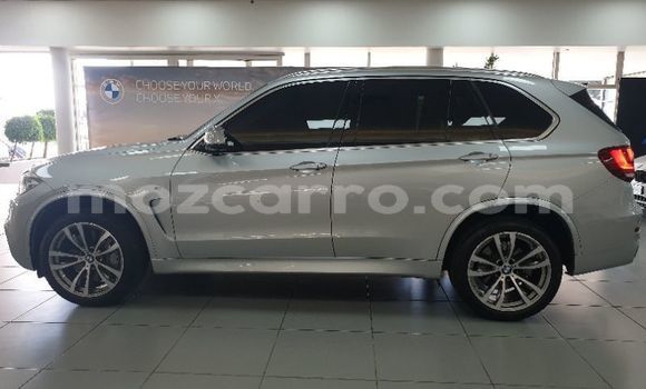 Nunua Ilio tumika BMW X5 Fedha Gari ndani ya Maputo nchini Maputo Nunua Ilio tumika BMW X5 Fedha Gari ndani ya Maputo nchini Maputo