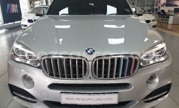 Nunua Ilio tumika BMW X5 Fedha Gari ndani ya Maputo nchini Maputo Nunua Ilio tumika BMW X5 Fedha Gari ndani ya Maputo nchini Maputo