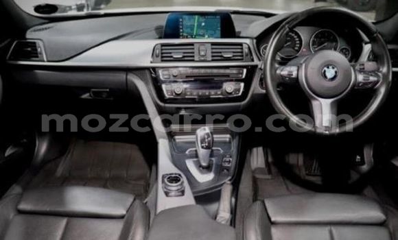 Nunua Ilio tumika BMW 3-Series Nyeupe Gari ndani ya Maputo nchini Maputo Nunua Ilio tumika BMW 3-Series Nyeupe Gari ndani ya Maputo nchini Maputo