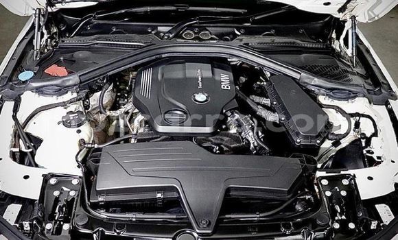 Nunua Ilio tumika BMW 3-Series Nyeupe Gari ndani ya Maputo nchini Maputo Nunua Ilio tumika BMW 3-Series Nyeupe Gari ndani ya Maputo nchini Maputo