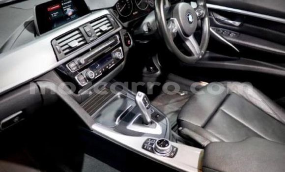 Nunua Ilio tumika BMW 3-Series Nyeupe Gari ndani ya Maputo nchini Maputo Nunua Ilio tumika BMW 3-Series Nyeupe Gari ndani ya Maputo nchini Maputo