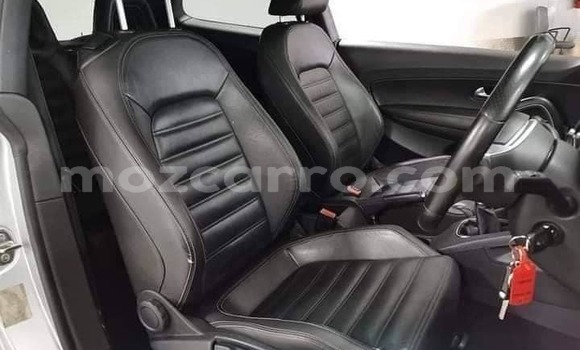 Comprar Usado Volkswagen Scirocco Prata Carro em Maputo em Maputo Comprar Usado Volkswagen Scirocco Prata Carro em Maputo em Maputo