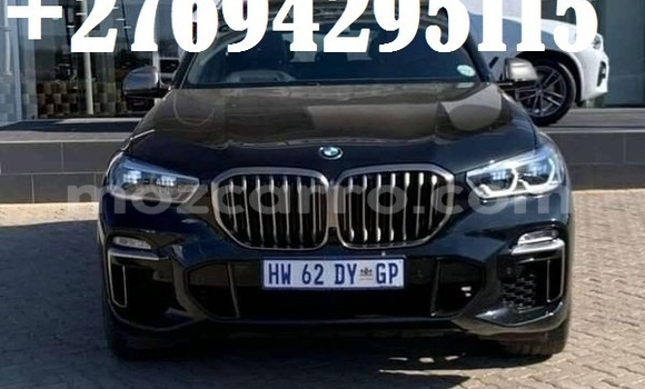 Tenga Tsaru BMW X5 Nhema Mota in Maputo in Maputo