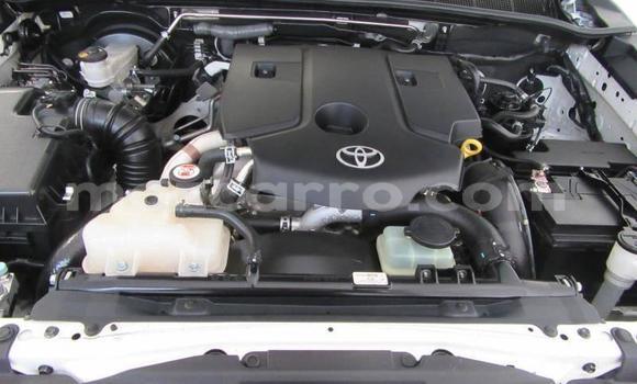 Comprar Usado Toyota Hilux Branco Carro em Maputo em Maputo Comprar Usado Toyota Hilux Branco Carro em Maputo em Maputo