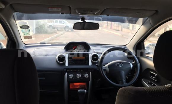 Nunua Ilio tumika Toyota IST Fedha Gari ndani ya Maputo nchini Maputo Nunua Ilio tumika Toyota IST Fedha Gari ndani ya Maputo nchini Maputo