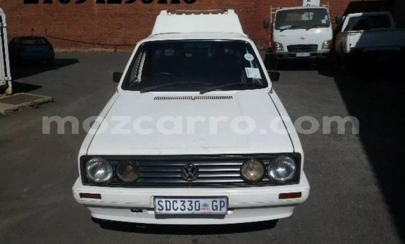 Comprar Usado Volkswagen Caddy Branco Carro em Maputo em Maputo Comprar Usado Volkswagen Caddy Branco Carro em Maputo em Maputo