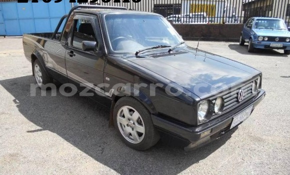 Comprar Usado Volkswagen Caddy Preto Carro em Maputo em Maputo Comprar Usado Volkswagen Caddy Preto Carro em Maputo em Maputo