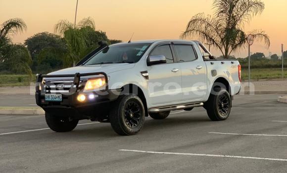 Comprar Usado Ford Ranger Branco Carro em Maputo em Maputo