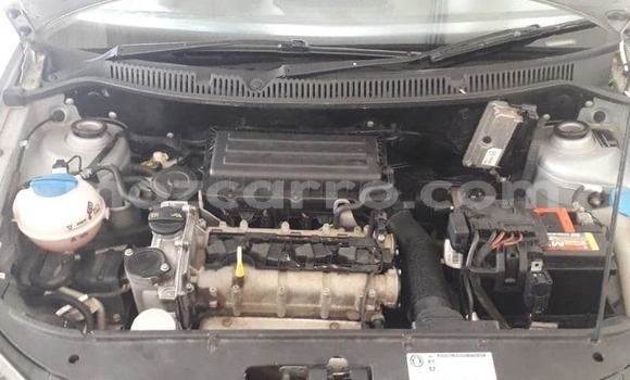Comprar Usado Volkswagen Polo Branco Carro em Maputo em Maputo Comprar Usado Volkswagen Polo Branco Carro em Maputo em Maputo