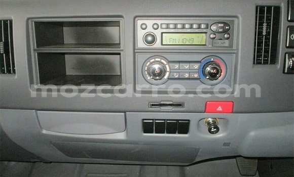 Comprar Usado Toyota DA Branco Caminhão em Maputo em Maputo Comprar Usado Toyota DA Branco Caminhão em Maputo em Maputo