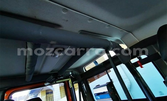 Comprar Usado Land Rover Defender De outros Carro em Maputo em Maputo Comprar Usado Land Rover Defender De outros Carro em Maputo em Maputo