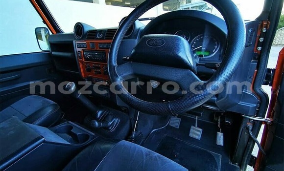 Comprar Usado Land Rover Defender De outros Carro em Maputo em Maputo Comprar Usado Land Rover Defender De outros Carro em Maputo em Maputo
