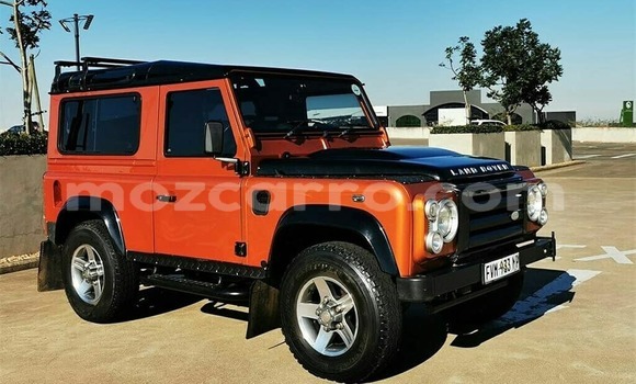 Comprar Usado Land Rover Defender De outros Carro em Maputo em Maputo Comprar Usado Land Rover Defender De outros Carro em Maputo em Maputo