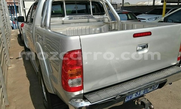 Comprar Usado Toyota Hilux Prata Carro em Maputo em Maputo Comprar Usado Toyota Hilux Prata Carro em Maputo em Maputo