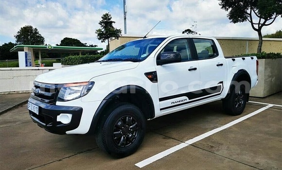 Comprar Usado Ford Ranger Branco Carro em Maputo em Maputo Comprar Usado Ford Ranger Branco Carro em Maputo em Maputo