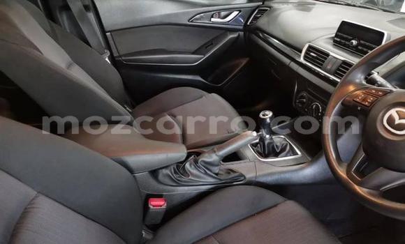 Tenga Tsaru Mazda 3 Tsvuku Mota in Maputo in Maputo Tenga Tsaru Mazda 3 Tsvuku Mota in Maputo in Maputo