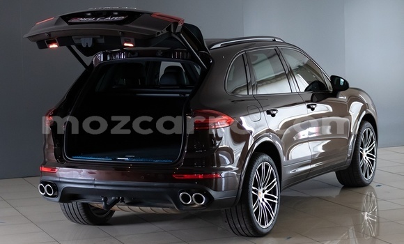 Comprar Usado Porsche Cayenne De outros Carro em Maputo em Maputo Comprar Usado Porsche Cayenne De outros Carro em Maputo em Maputo