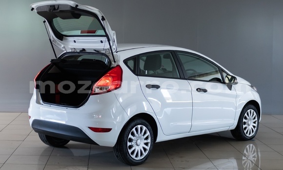 Tenga Tsaru Ford Fiesta Chena Mota in Maputo in Maputo Tenga Tsaru Ford Fiesta Chena Mota in Maputo in Maputo