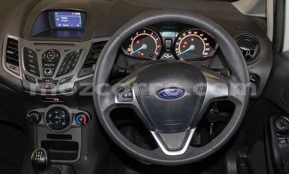 Tenga Tsaru Ford Fiesta Chena Mota in Maputo in Maputo Tenga Tsaru Ford Fiesta Chena Mota in Maputo in Maputo