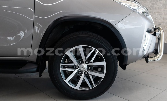 Comprar Usado Toyota Fortuner Prata Carro em Maputo em Maputo Comprar Usado Toyota Fortuner Prata Carro em Maputo em Maputo