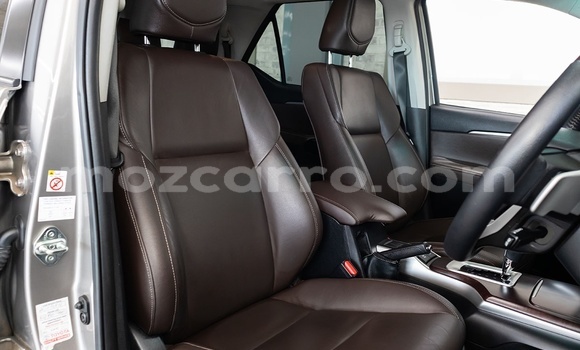 Comprar Usado Toyota Fortuner Prata Carro em Maputo em Maputo Comprar Usado Toyota Fortuner Prata Carro em Maputo em Maputo