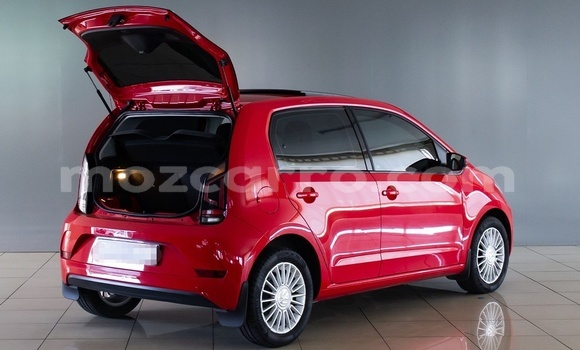 Tenga Tsaru Volkswagen up! Tsvuku Mota in Maputo in Maputo Tenga Tsaru Volkswagen up! Tsvuku Mota in Maputo in Maputo